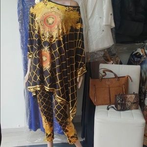 2 piece very comfy outfit/ unique design